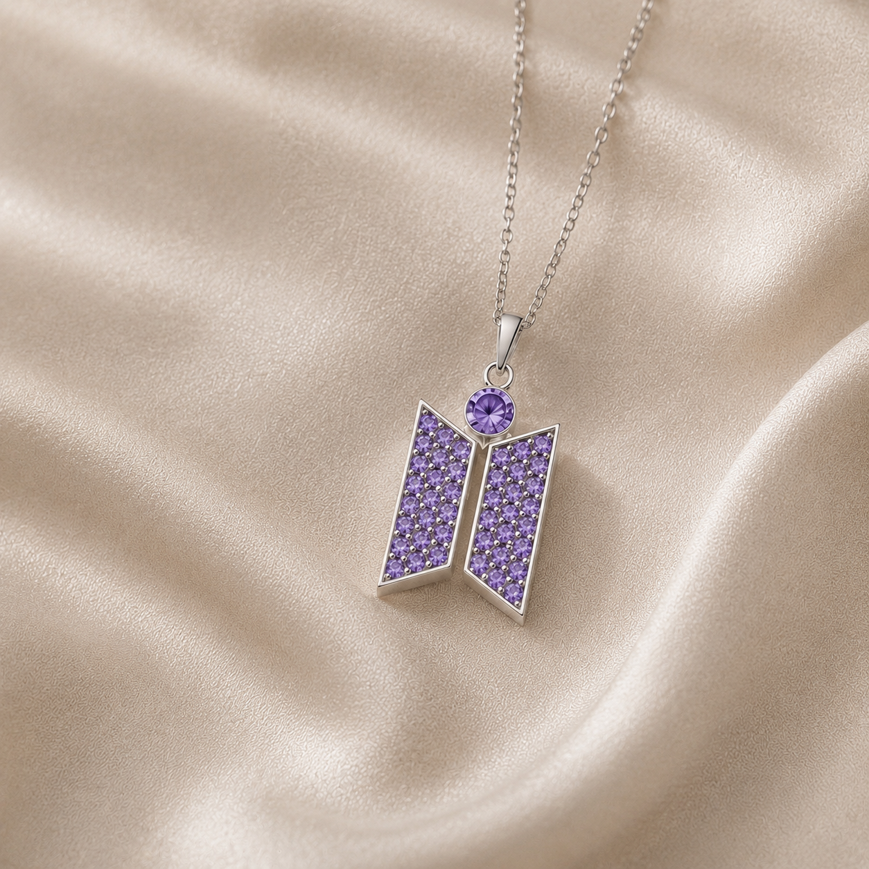 Memento Bond Army Necklace