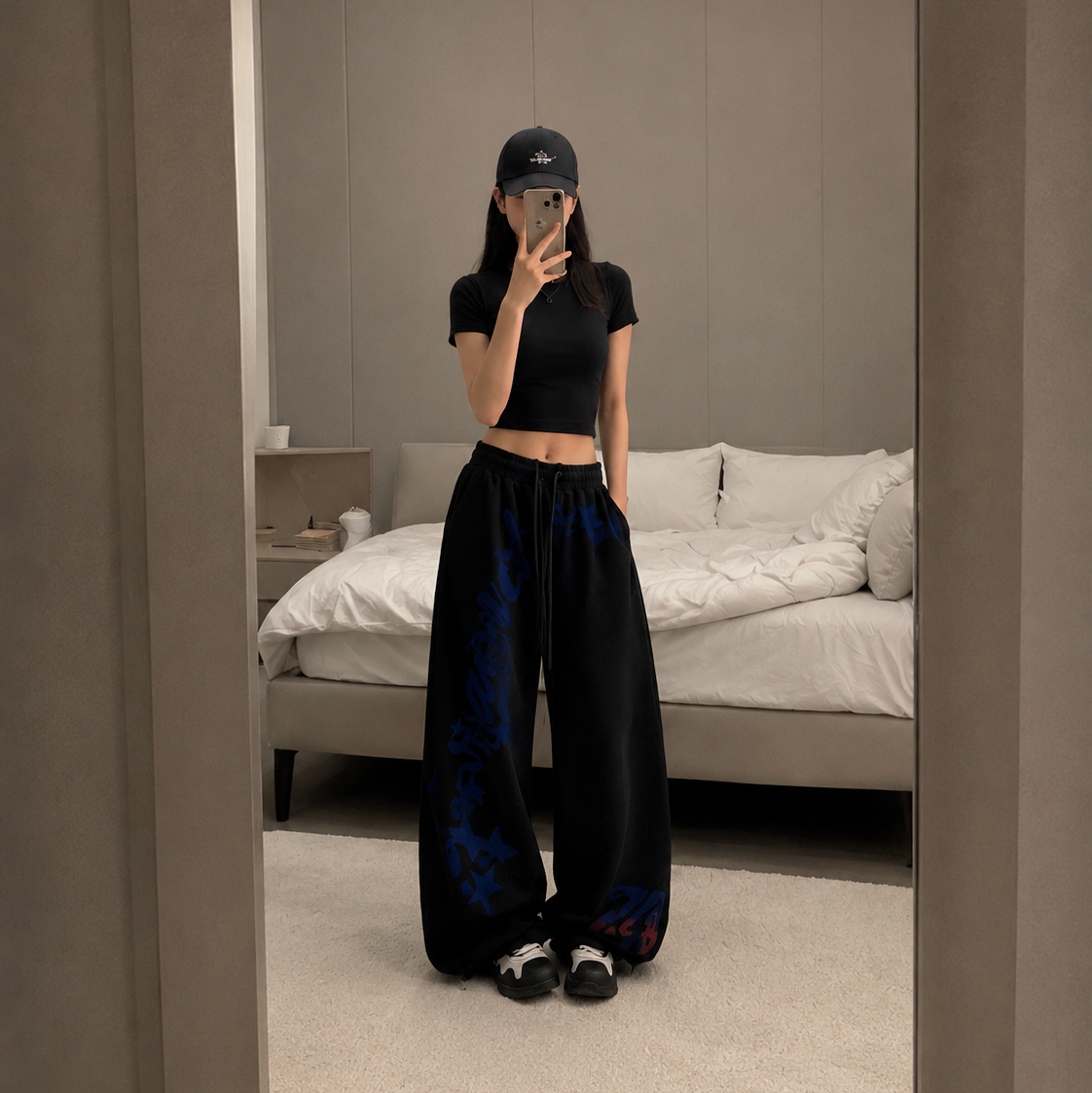 Ayuno AstroDrift™ Sweatpants